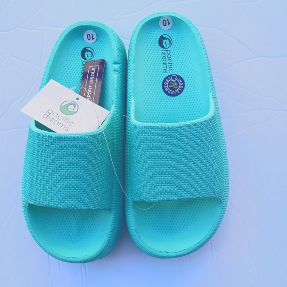 Women's slip on slippers ,sandals.